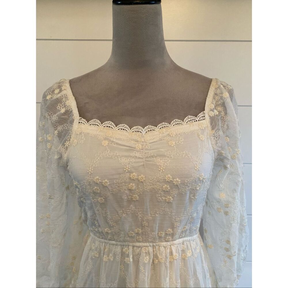 A Collective Story Peasant Boho Tiered Maxi Dress White size Small NWT - Picture 3 of 16